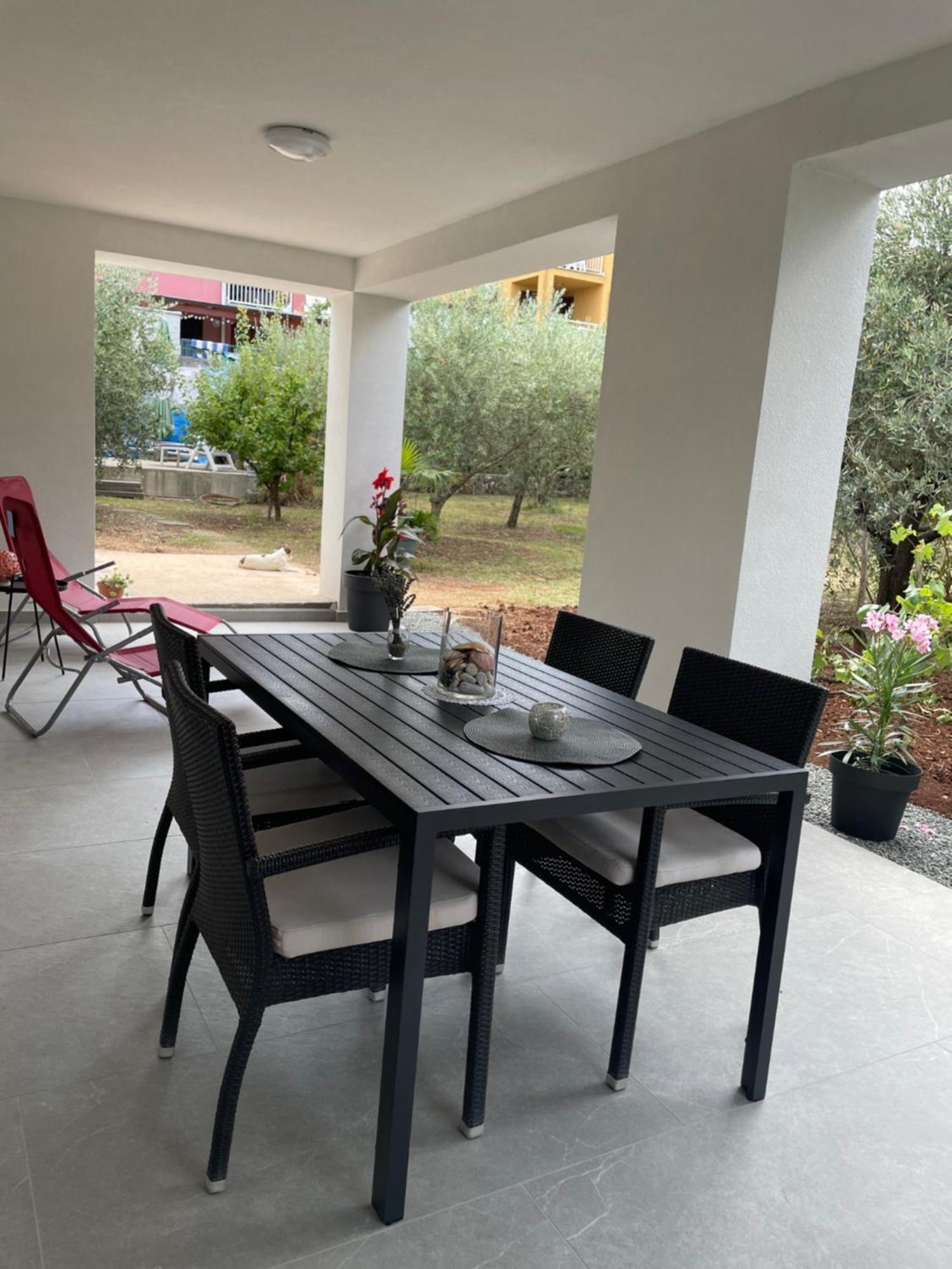 מאלינסקה Apartmani Stellar מראה חיצוני תמונה